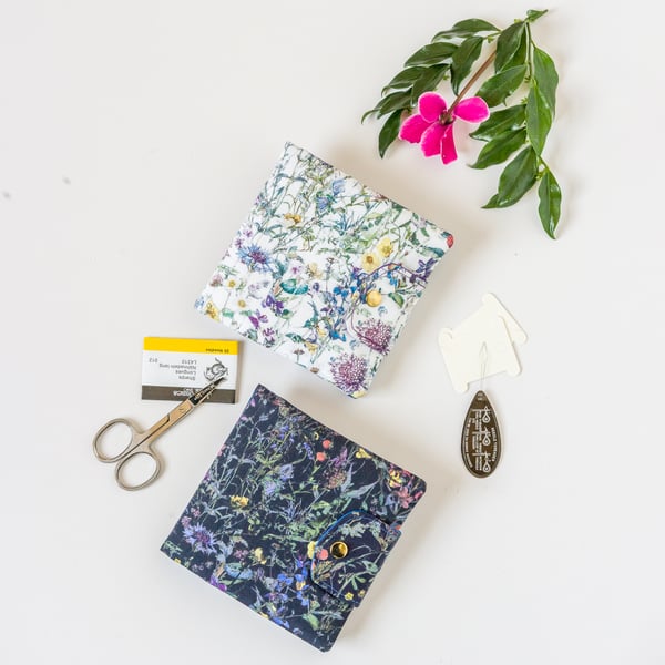 This sewing case is stitched in a Liberty Lawn floral called 'Wild Flowers'