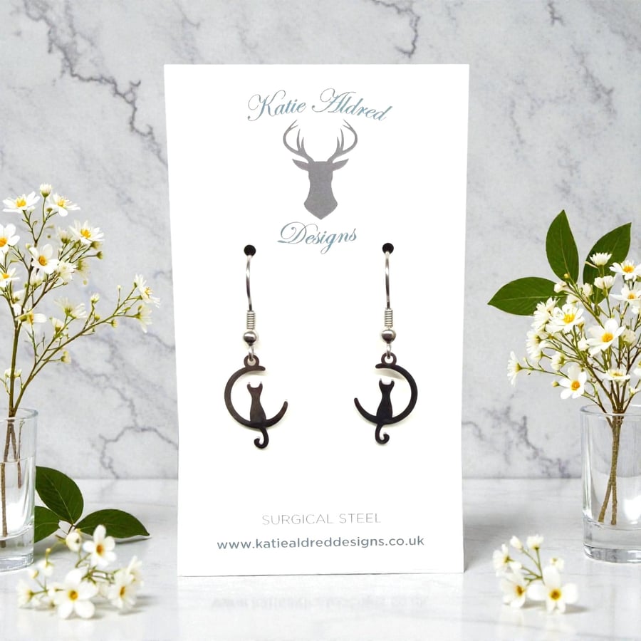 Charm Earrings - Cat in Moon