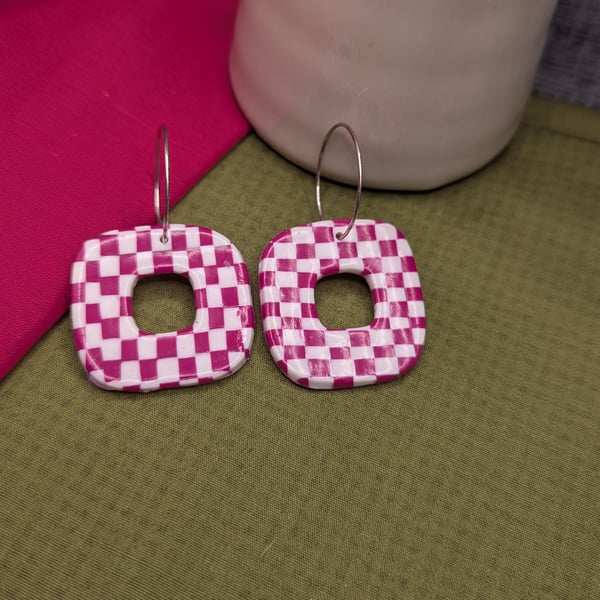 Vibrant pink checked square dangle earrings 