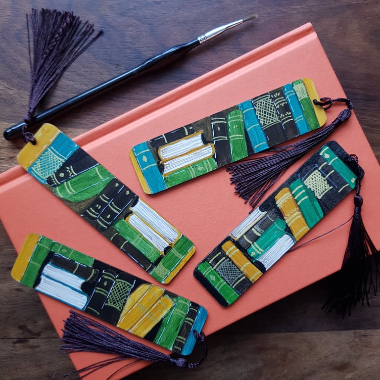 Hand painted wooden bookmark green