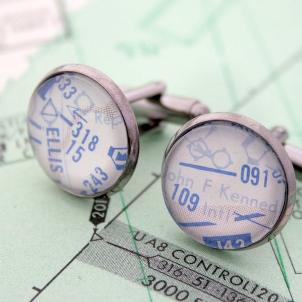 Pilot Gift Cufflinks for Husband – Perfect Holiday Gift for Aviation Enthusiasts