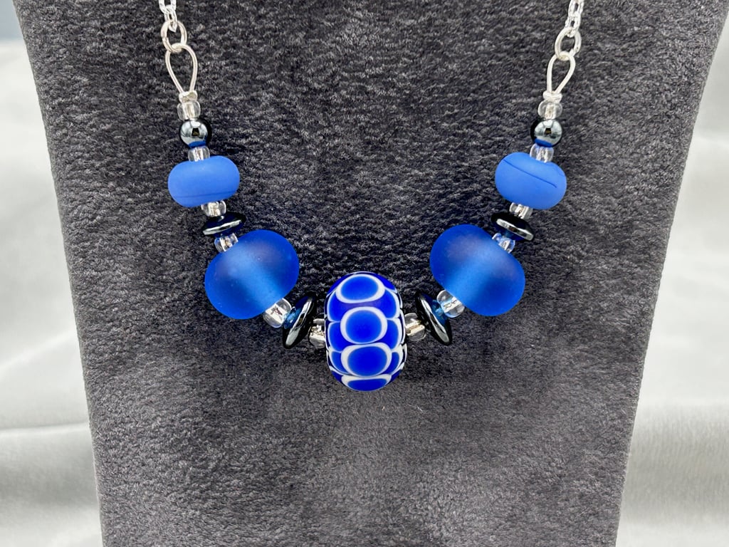 dark blue seaglass style etched lampwork glass beaded necklace
