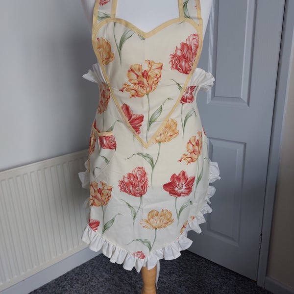 1940's retro style sweetheart apron 