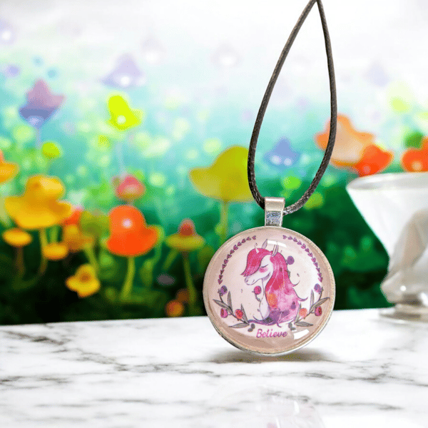 Necklace Stirling silver "believe" unicorn 