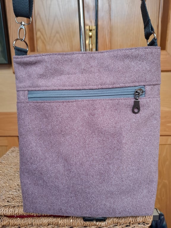 Dusky pink tweed bag