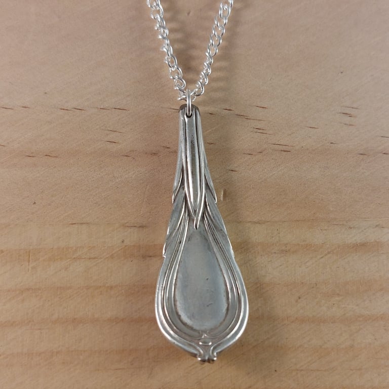 Upcycled Silver Plated Teardrop Spoon Handle Necklace (SPN102508)