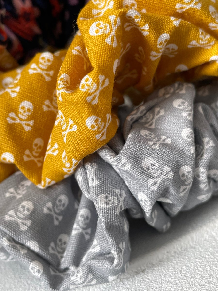 Handmade Set of 3 skull crossbones themed scrunchies hair bands