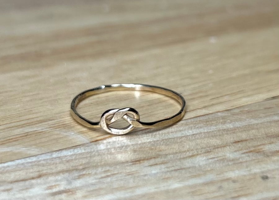Handmade 9ct Gold Love Knot Ring 