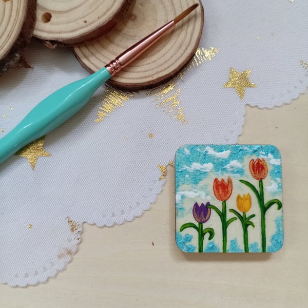Wooden square shaped tulip floral fridge magnet 