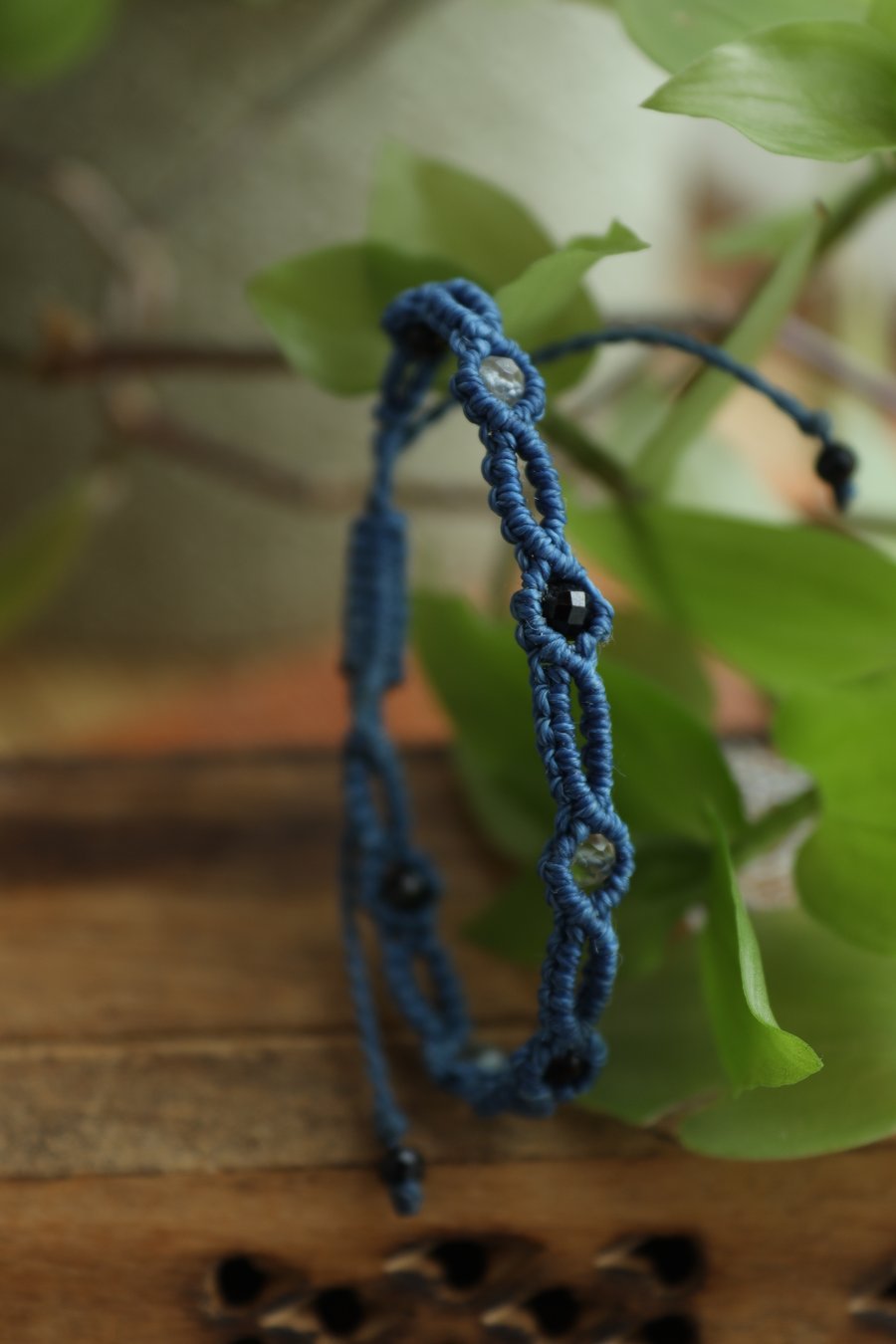 Bracelet with Tourmaline and citrine in deep blue 