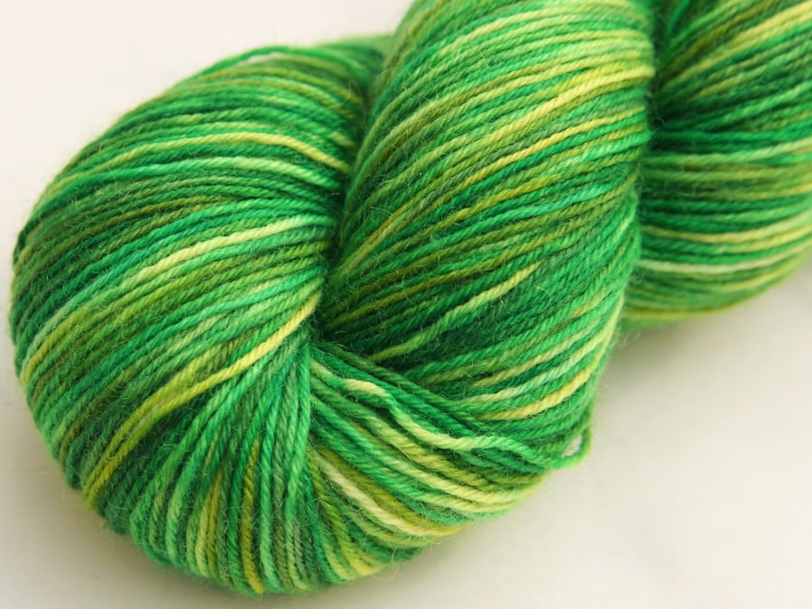SALE Mixed Leaves - Superwash Bluefaced Leicester 4-ply yarn