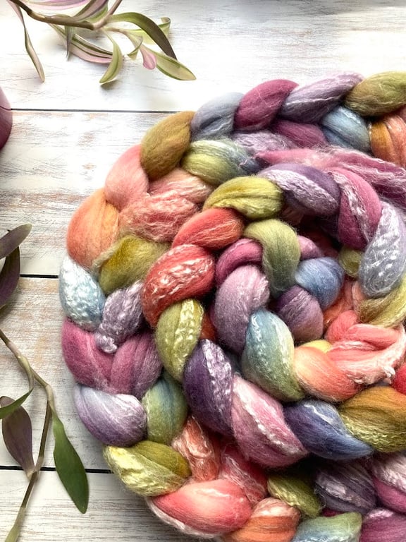 Merino bamboo Spinning fibre 100g Wild Blackberries 