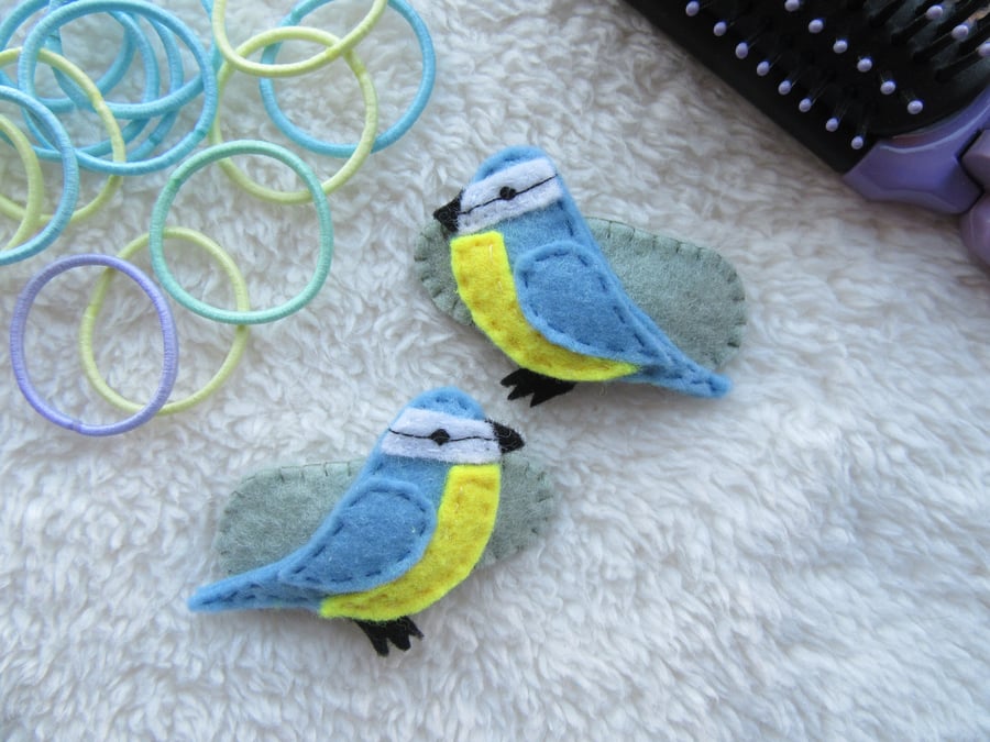 Blue tit hair clips 