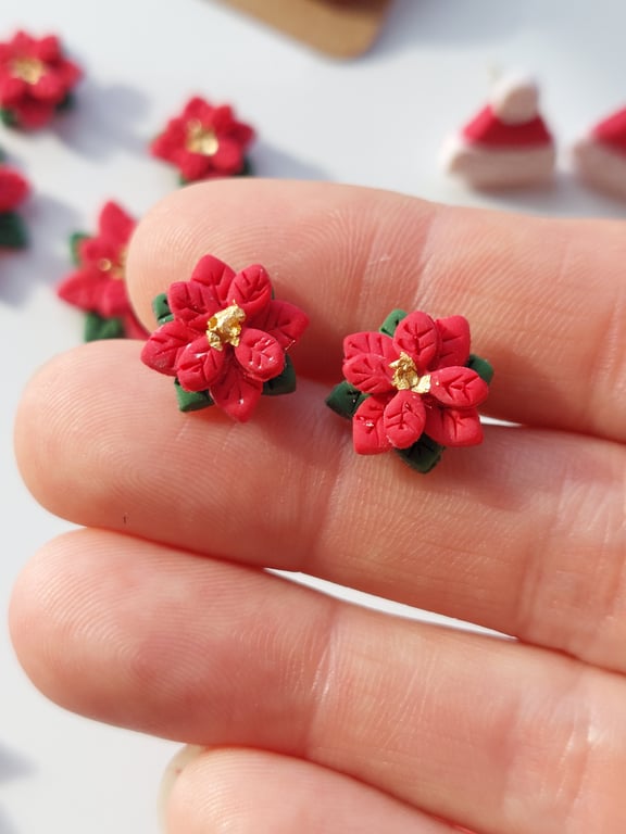 Poinsettia stud earrings 