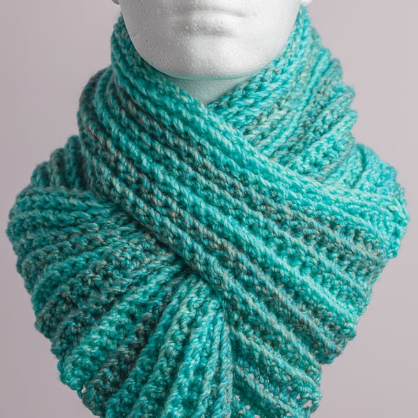 Neckwarmer snood cowl scarf crochet vegan handmade accessory unisex