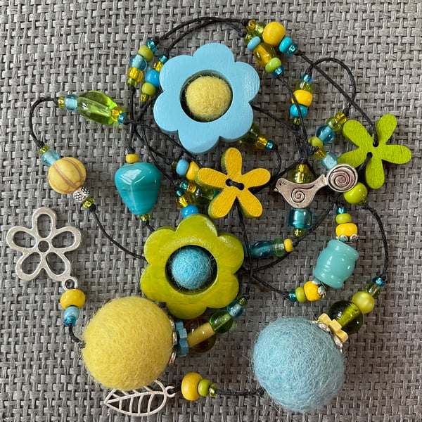 “Floria Blue 2” lariat necklace