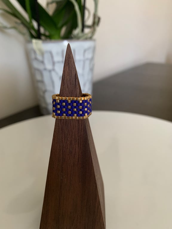 Colourful beaded ring