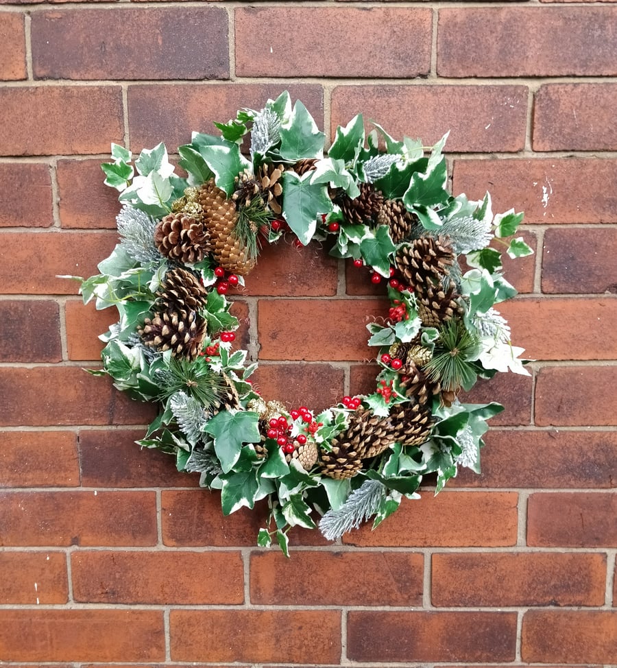 Stunning, traditional large Christmas wreath door hanging, wall hanging 