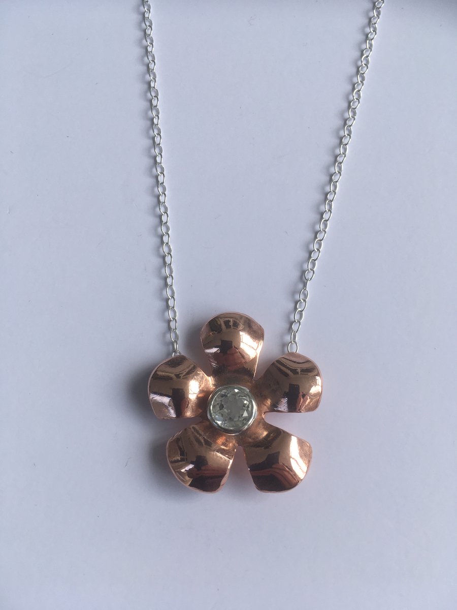 White topaz blossom pendant 