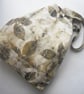 ECO BOTANICAL PRINTED SHOULDER BAG - Image 4