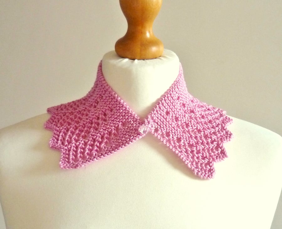 Lacy pink collar - Ladies' cotton knitwear - One-of-a-kind neck accessory