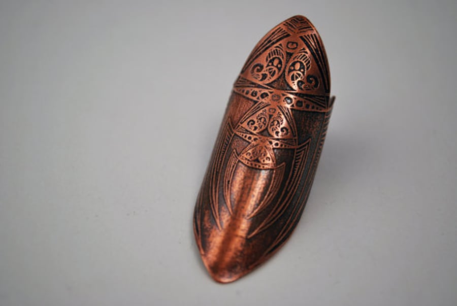 medieval etched shield ring - copper ring - armour ring