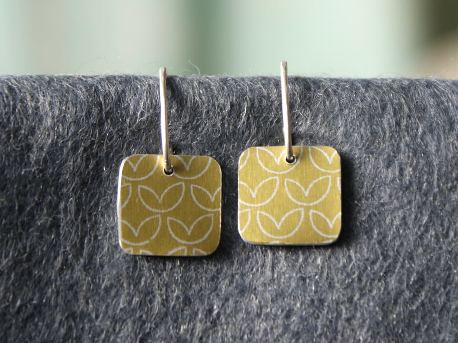Special Price - Pale gold square drop earrings