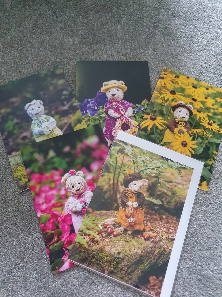 Blank Greetings Cards