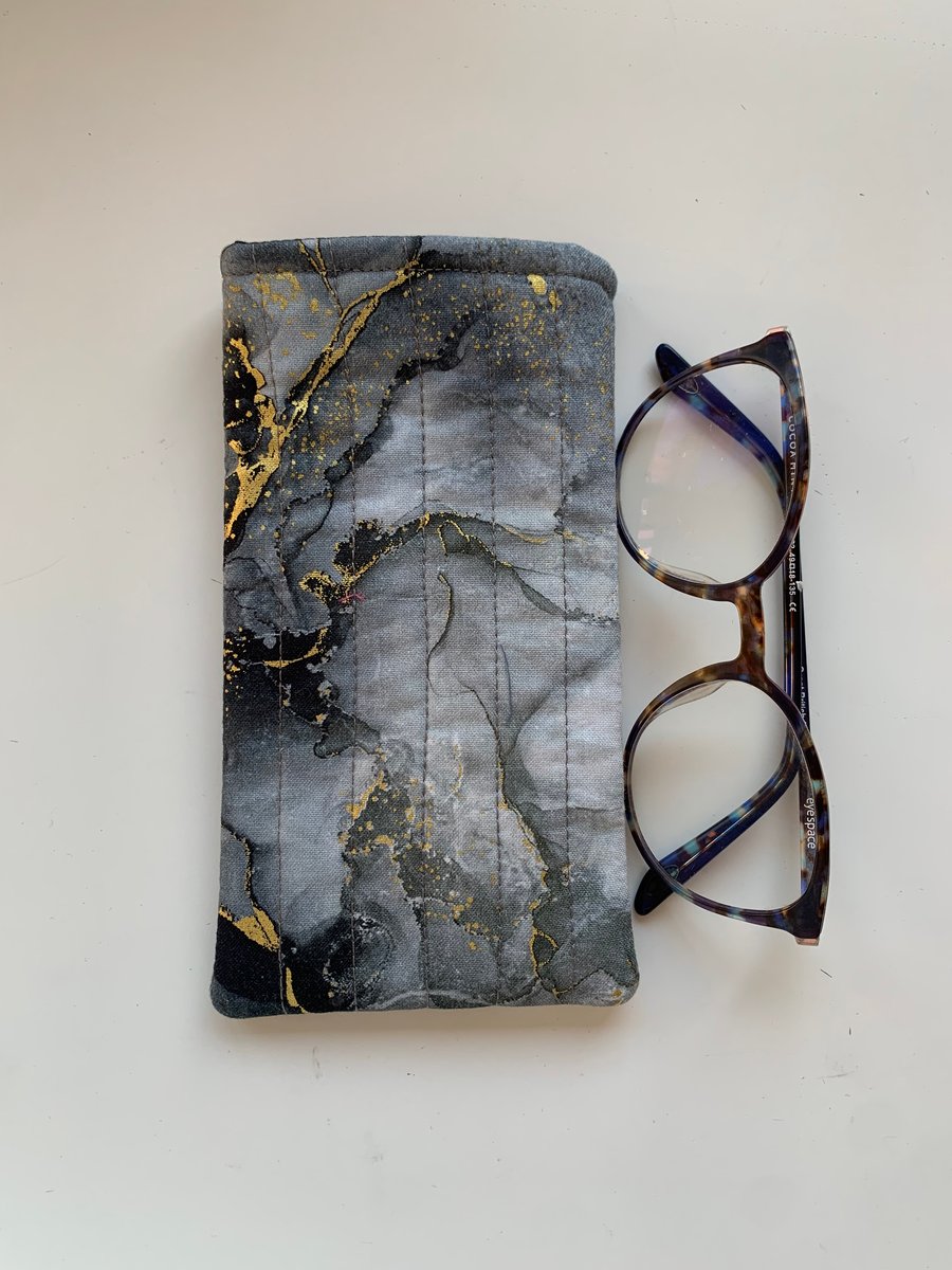 Grey Black And Gold Marble Effect Quilted Fabric Glasses Case