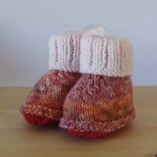 Knitted Baby Booties