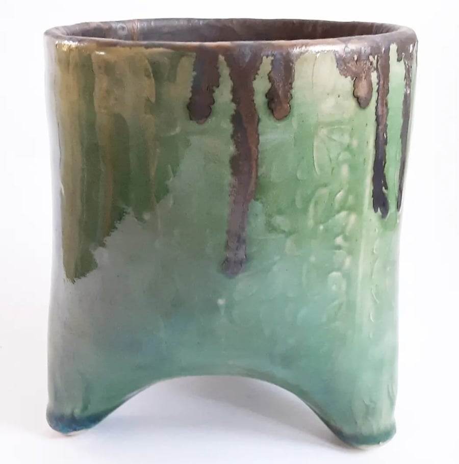 Green Three Legged Houseplant Holder 