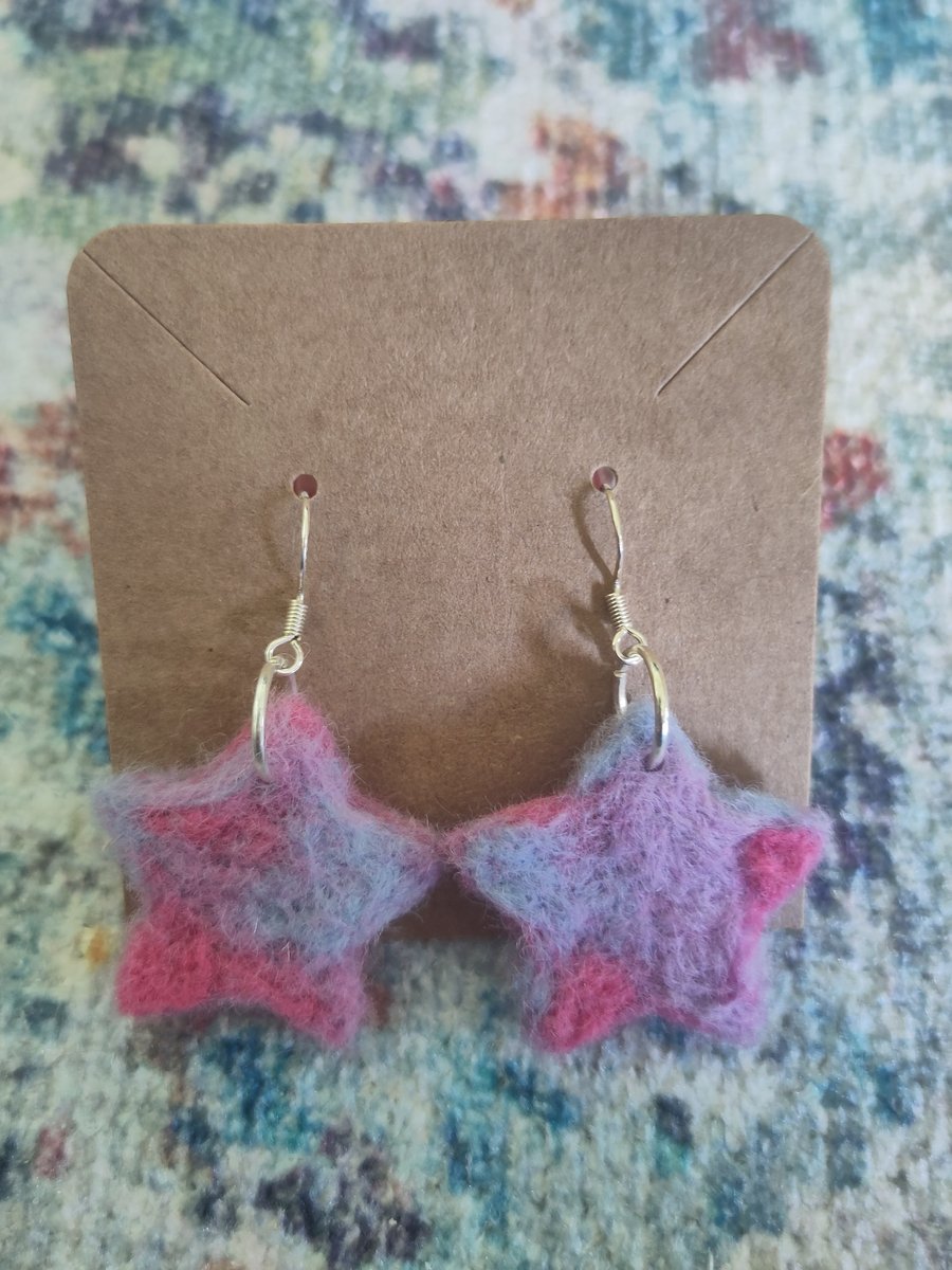 Needle-felted star earrings