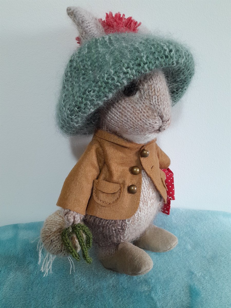 Benjamin Bunny, dotpebbles design