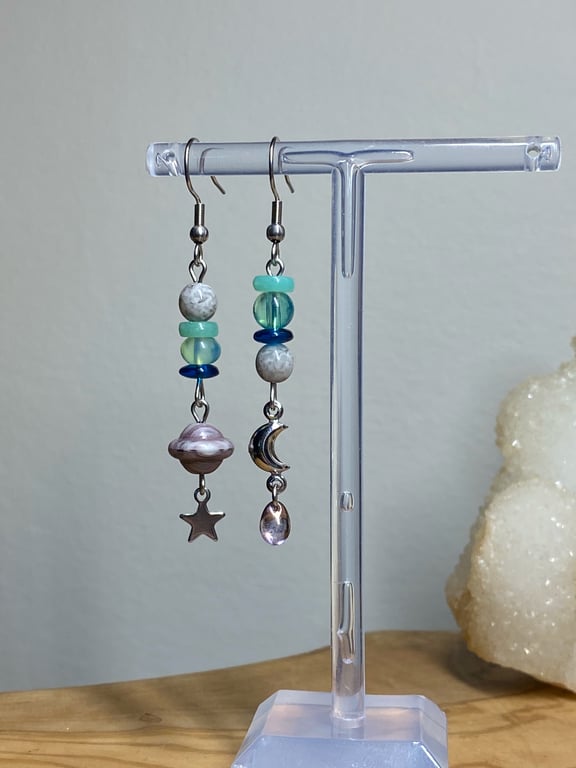 Kayla - Mismatch - Space inspired Earrings 