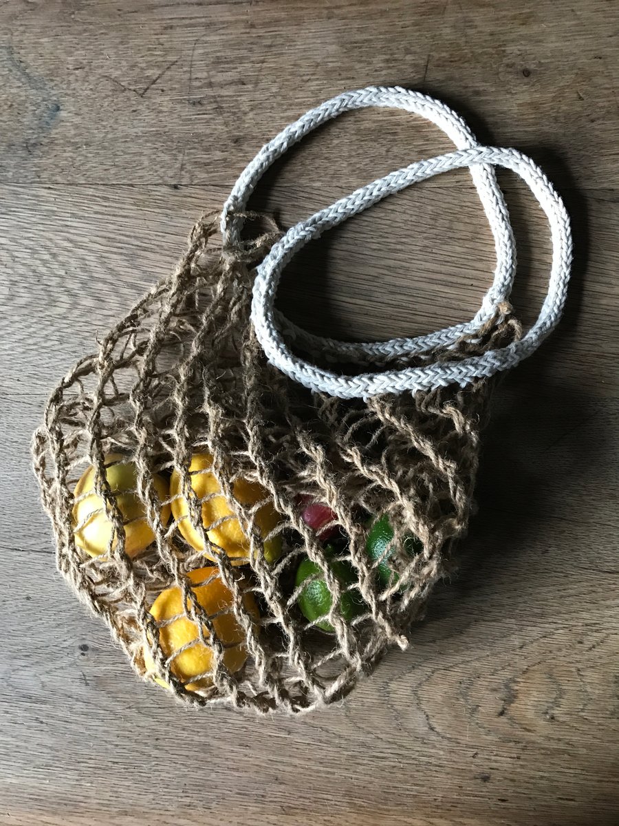 Market bag - hand knitted chunky string and jute tote