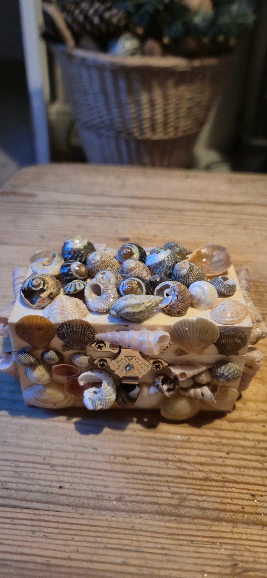Shell covered keepsake box