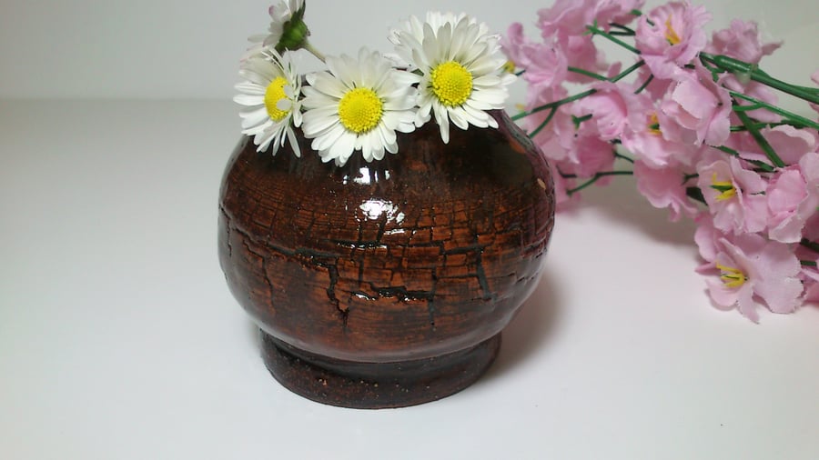 Wood grained Ceramic Vase