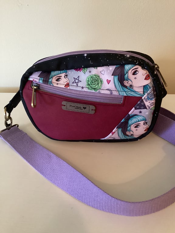 Hip bag. 