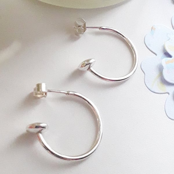 2 cm Sterling Silver hoop earrings with disc bead end, Solid Sterling Silver 925