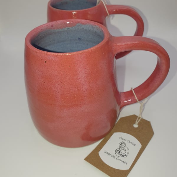 Stoneware mugs 