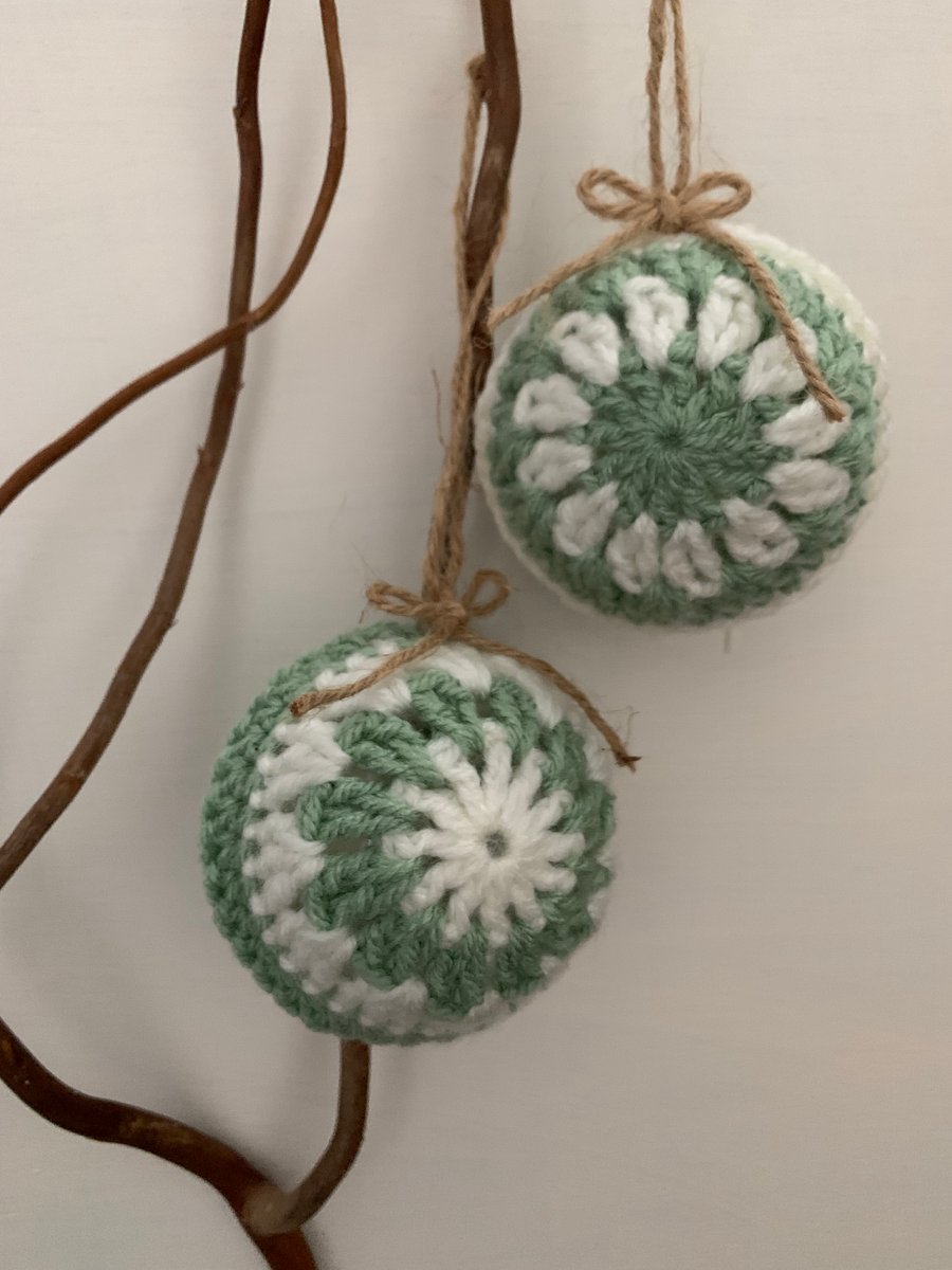 Crochet Christmas baubles, set of two Christmas decorations 