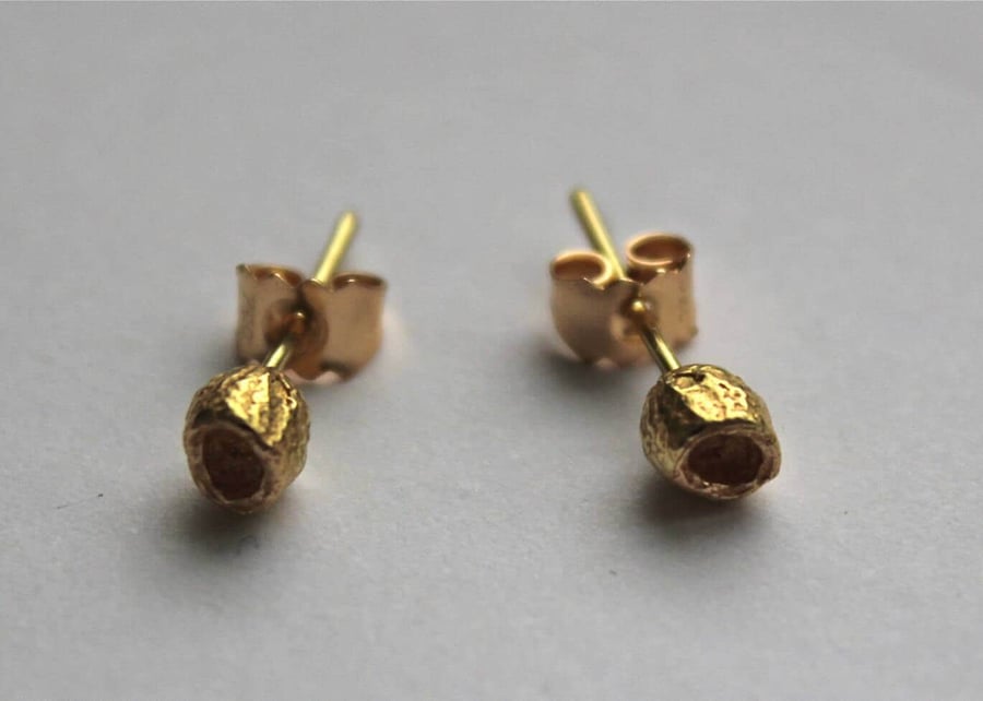 18 Carat Gold BottleBrush Stud Earrings