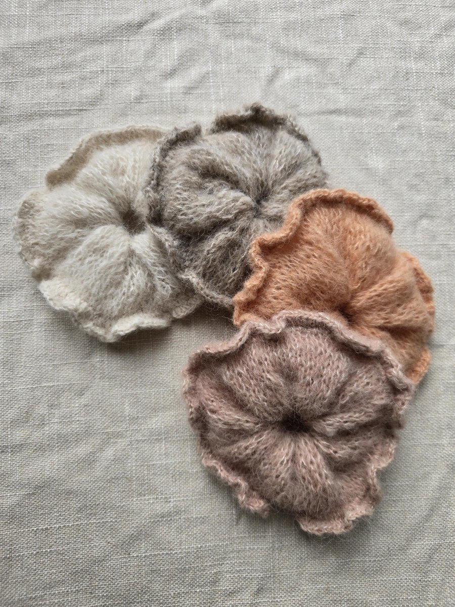 Curly style Knit Alpaca Fine Silk Scrunchies Hair Accessories White Beige Orange