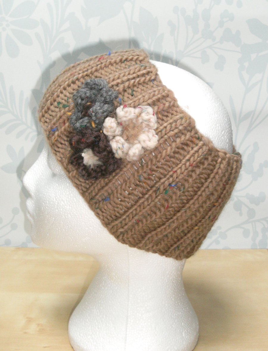 Hand knitted Double Ribbed Headband- Fawn fleck Merino with flowers SML