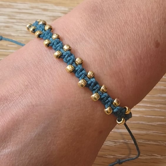 Seed Bead Braided Bracelet,Minimal jewellery gift, Stackable Bracelet (STK-0005)
