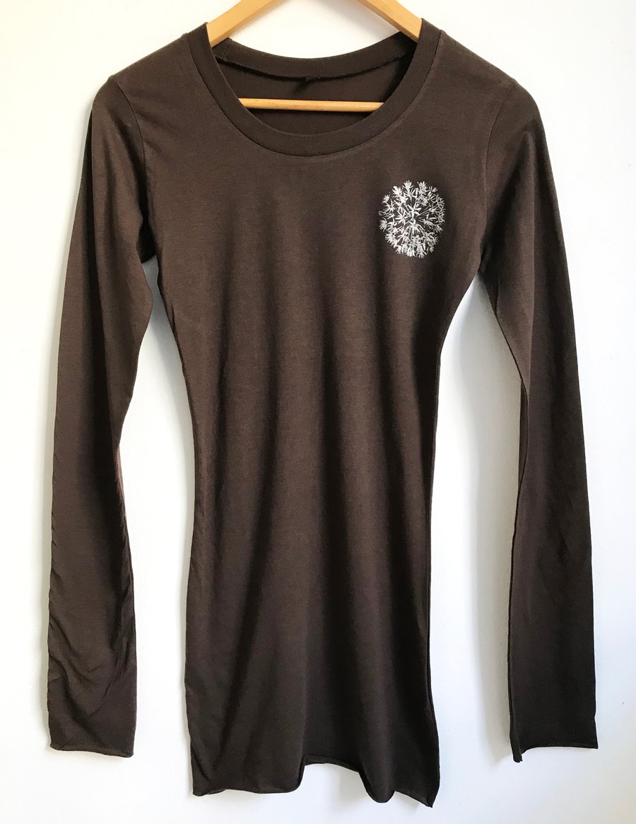 Allium Flower Women's long sleeve cotton T shirt dark brown silver floral print 