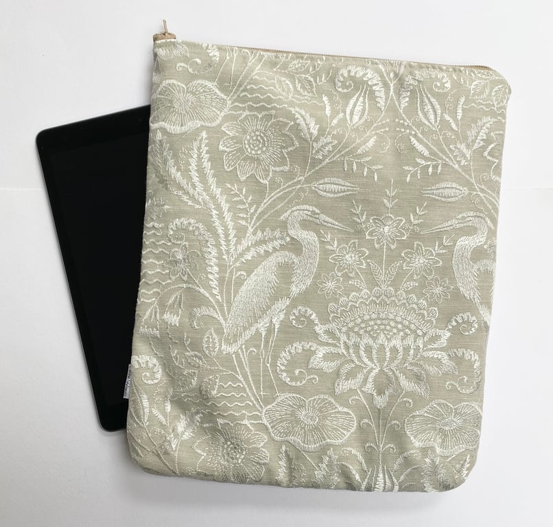 iPad case pouch sleeve bag. Book case pouch sleeve bag. 