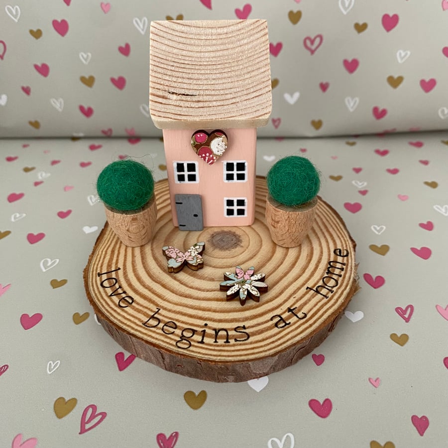 Personalised Miniature Wooden Cottage, gift for her mum Mother’s Day, ornament 
