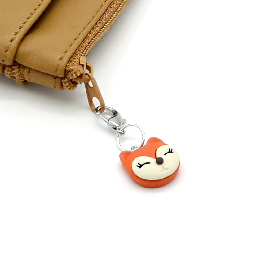Resin Fox Zipper Charm