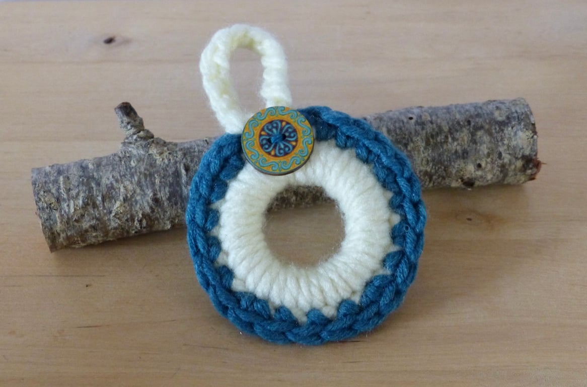 Crocheted Mini Wreath Decoration
